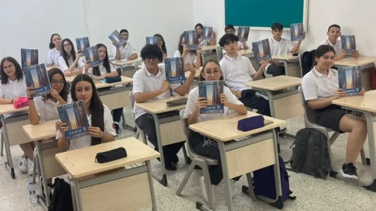 MEB'in ücretsiz ders kitapları KKTC'de