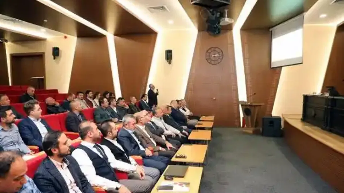 Kayseri Talas personeline protokol eğitimi