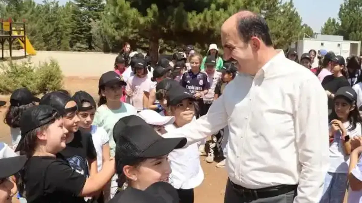 Başkan Altay, Genç KOMEK oyun kampında 55 bin öğrenciyle buluştu