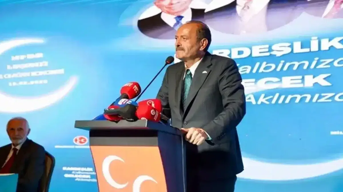 MHP İzmir'de Veysel Şahin güven tazeledi