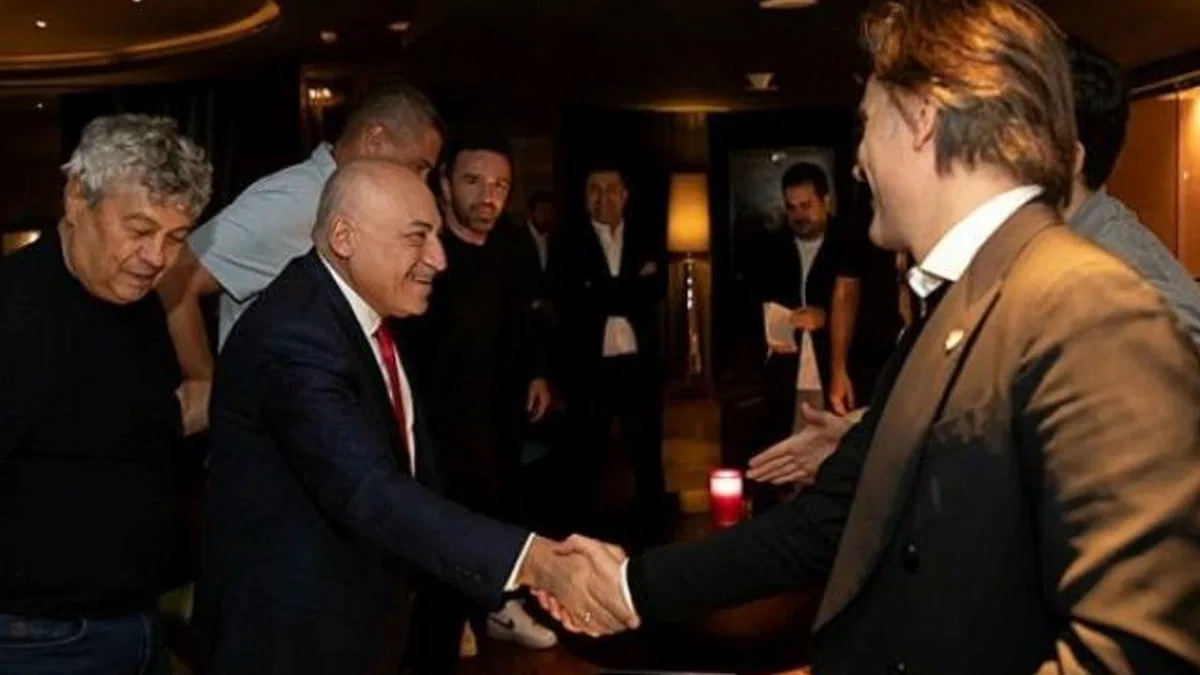 TFF Başkanı Büyükekşi Türk futbolunun unutulmaz isimleriyle bir araya geldi!