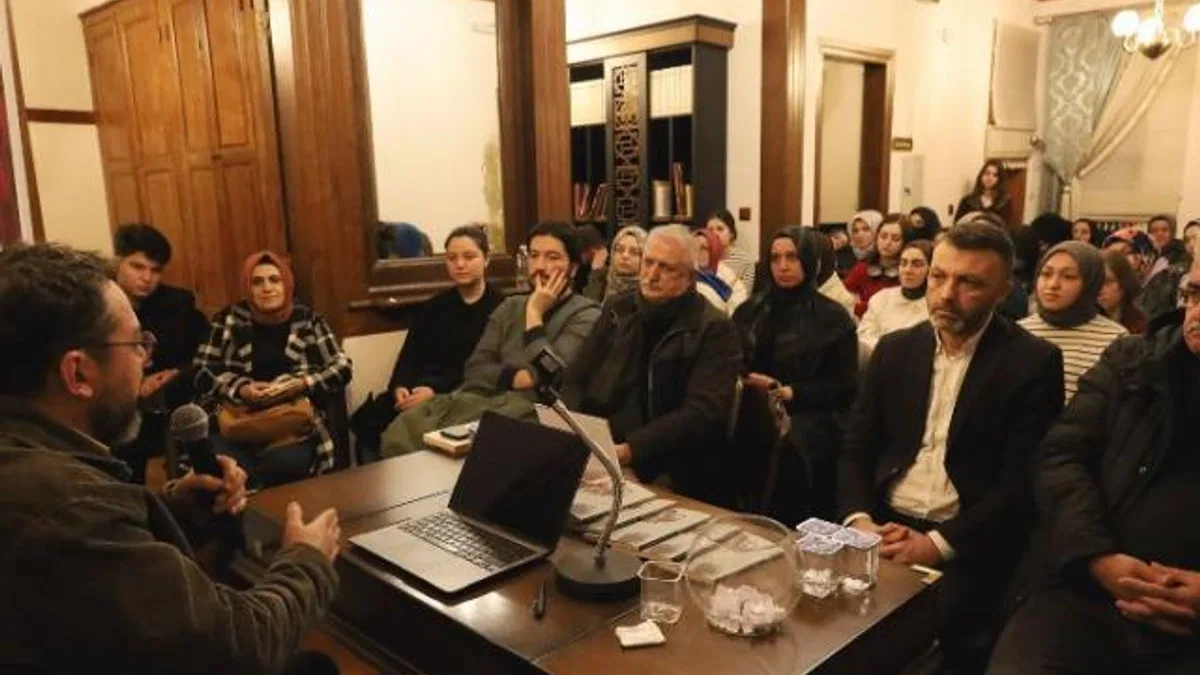 Dünya Öykü Günü’nde Güray Süngü ile sanatı konuştular