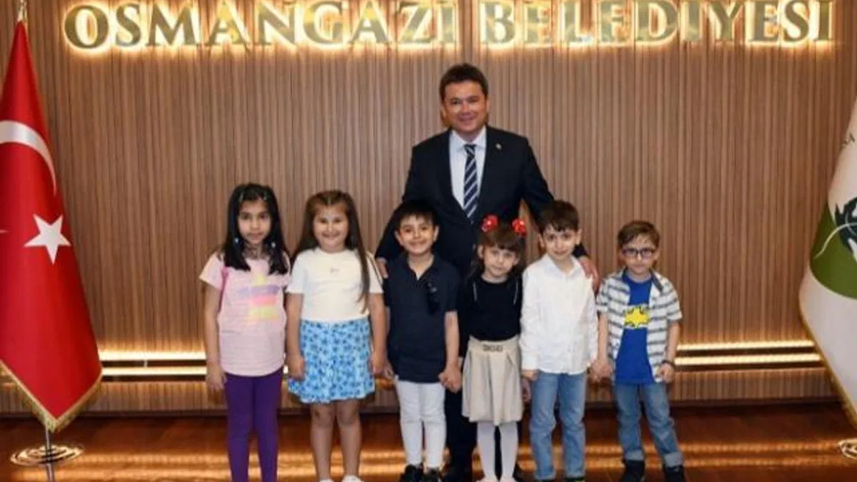 Osmangazi’den miniklere 23 Nisan sürprizi