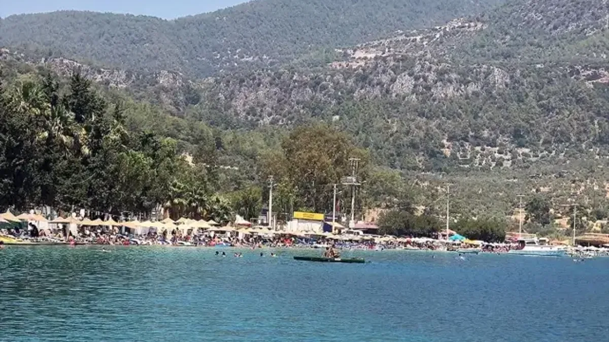 Turizm bölgesi sahillerinde 'eyyam-ı bahur' sıcakları yoğunluğu