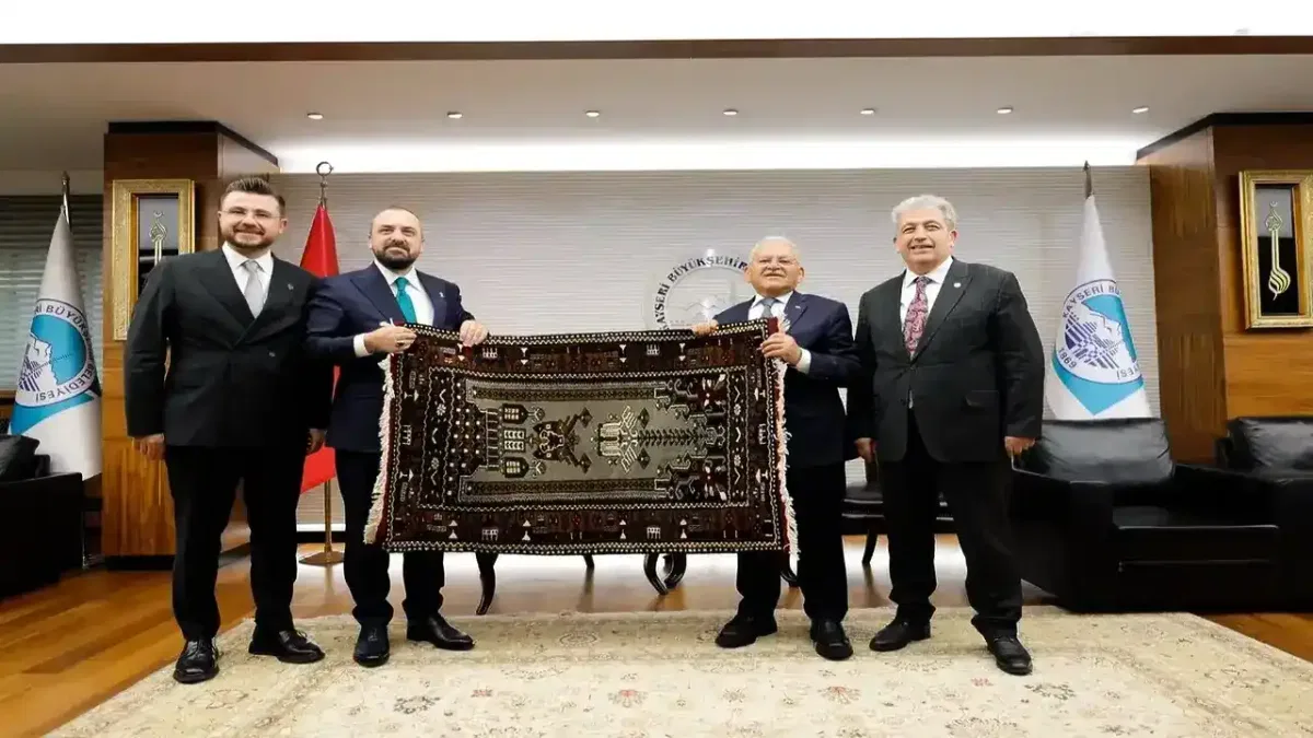 Faruk Acar'dan Kayseri Büyükşehir Belediyesi'ne ziyaret
