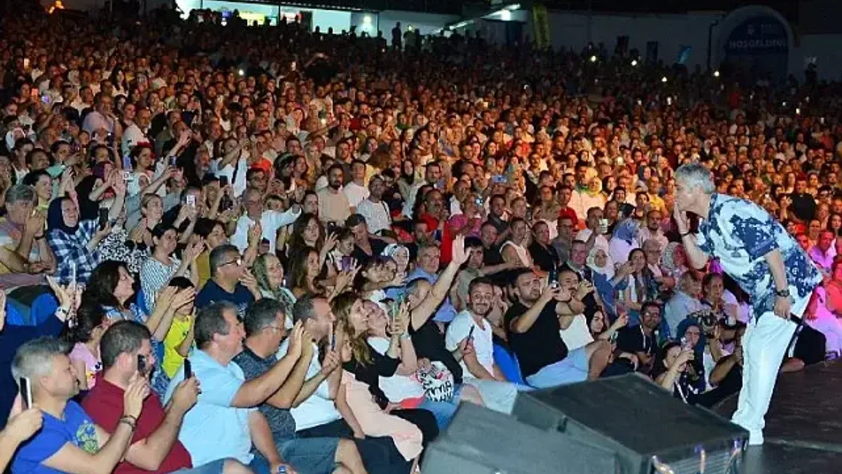 Efsanelerden Bursa'da nostalji dolu akşam