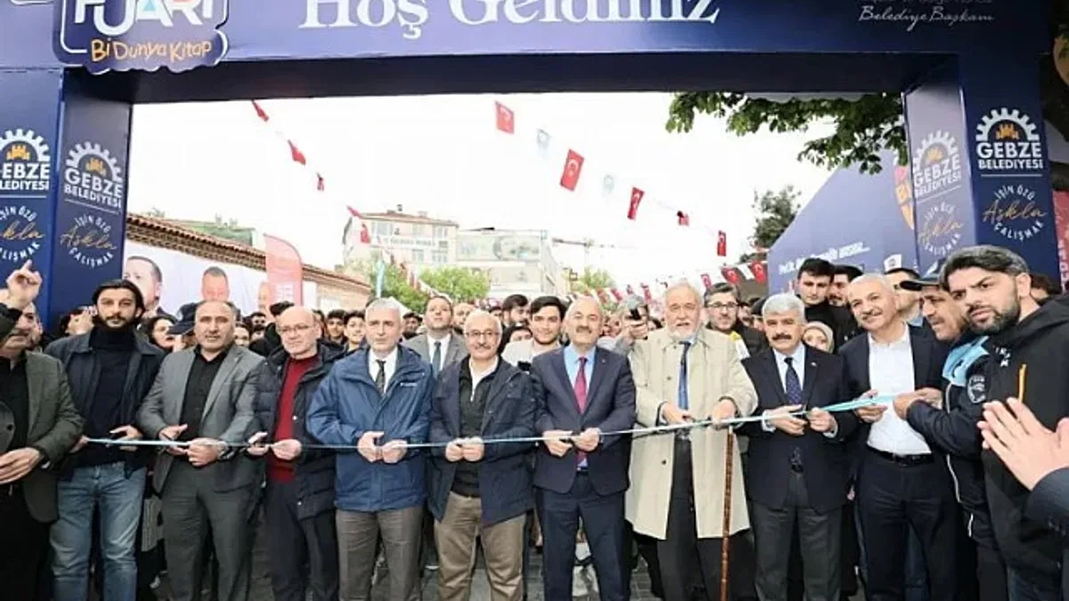 Gebze Kitap Fuarı kapılarını açtı
