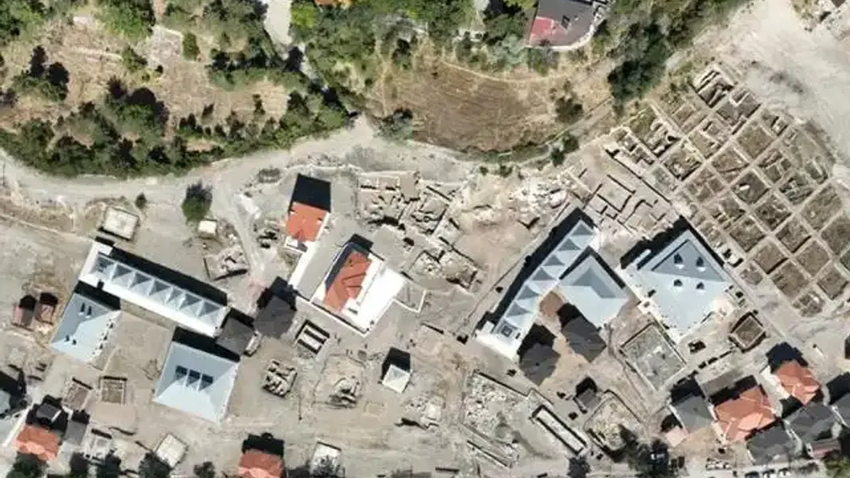 Sivas Kalesi'nde 3. etap sürüyor
