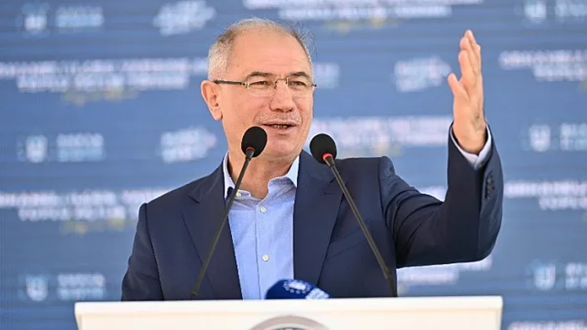 Efkan Ala: Sizin için dağları da deleriz!