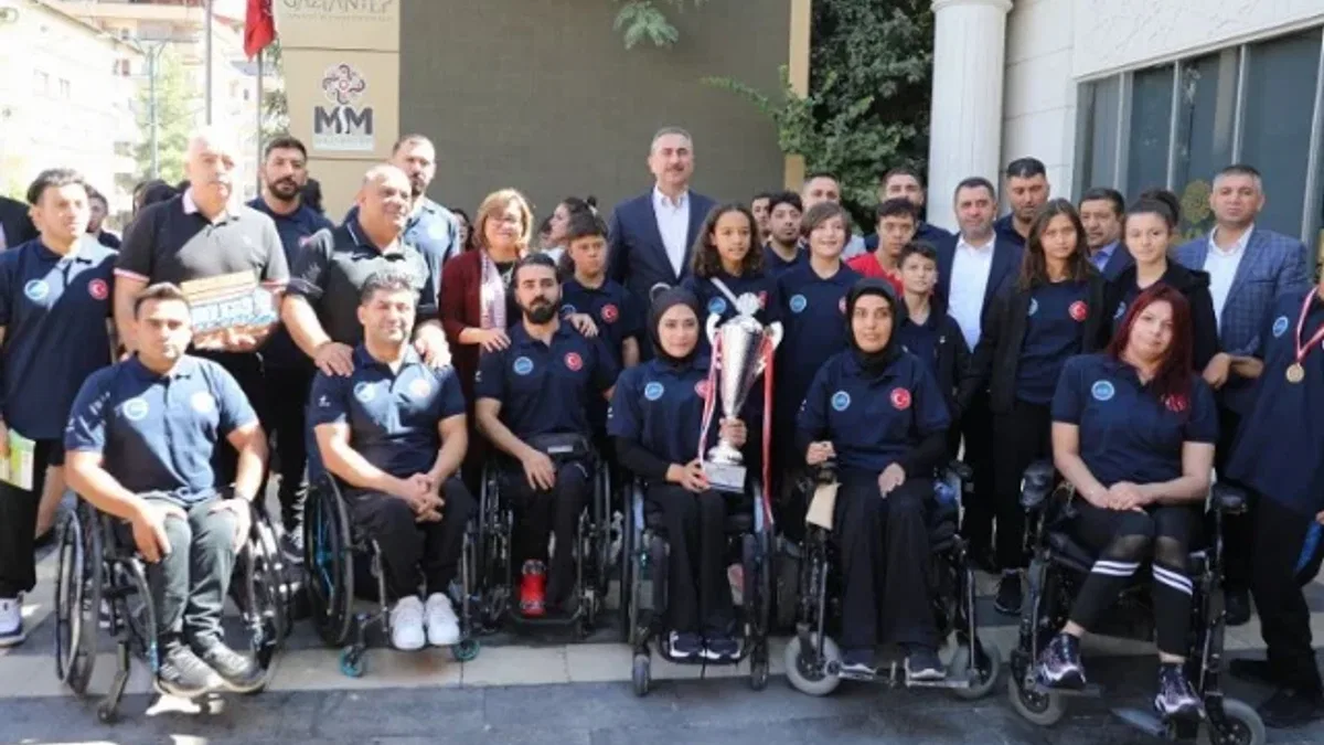 Gaziantep şampiyonlarıyla buluştu