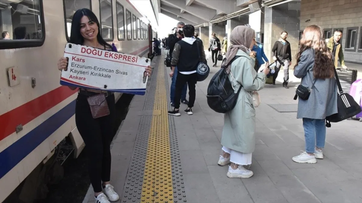 Tatilcilerin seyahat tercihi Doğu Ekspresi