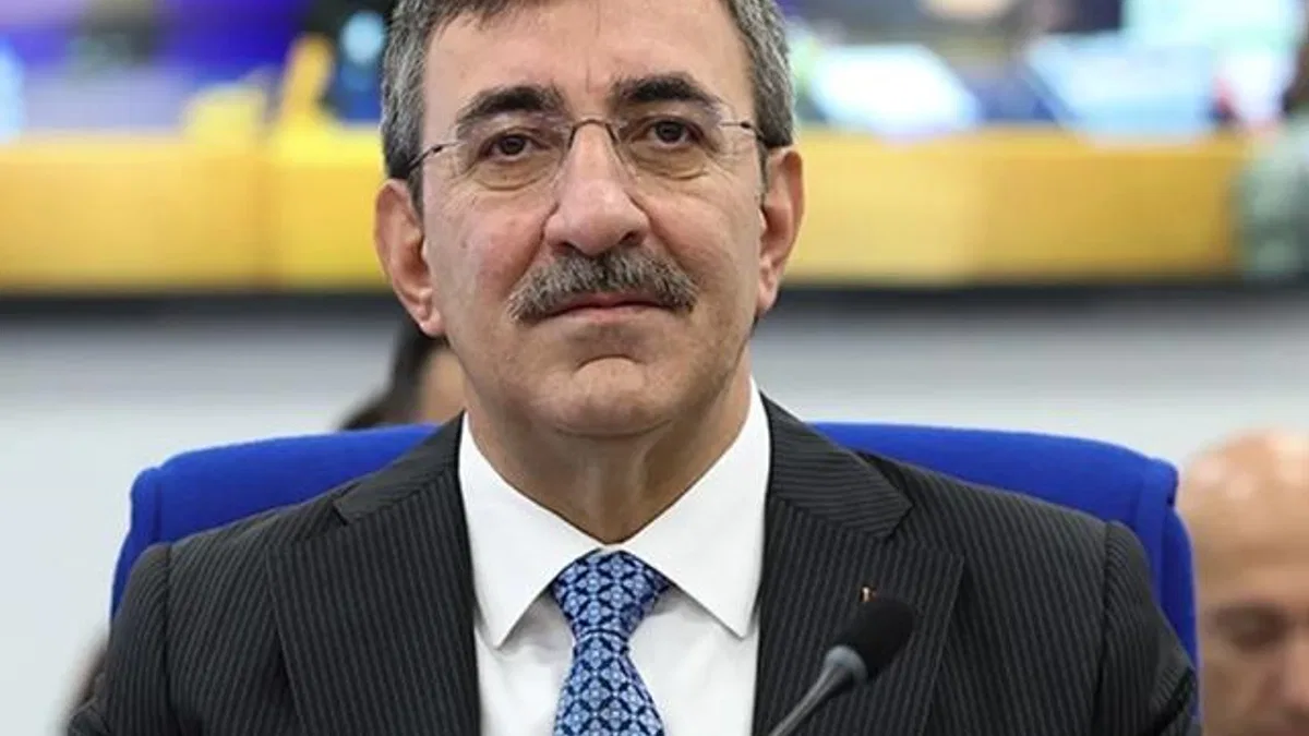 EKK'dan mesaj: Hedef dengeli büyüme