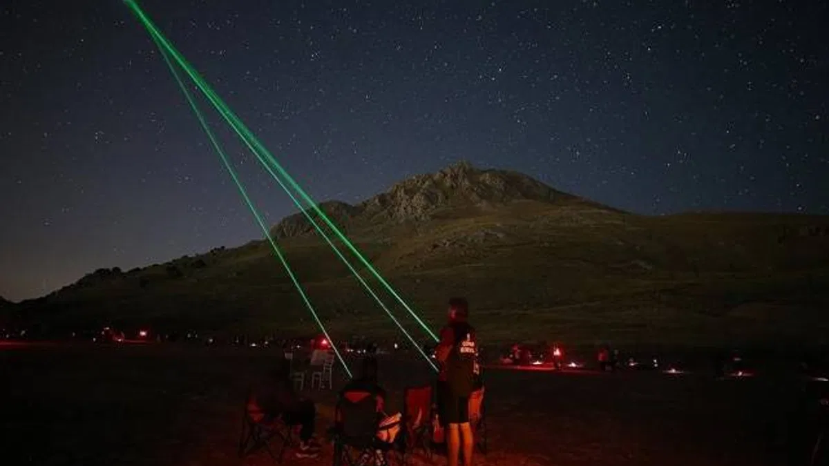 "Antalya Gökyüzü Gözlem Etkinliği"nde katılımcılar meteor yağmuruna odaklandı