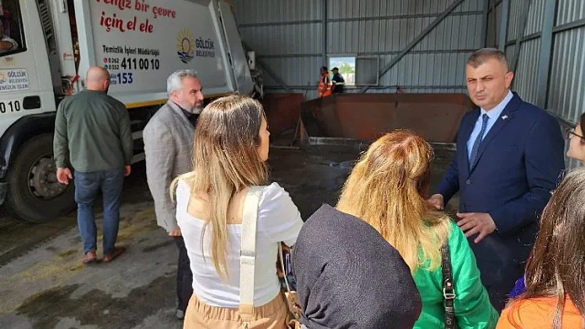 Gölcük'te 'Atık İstasyonu' sınıfa dönüştü