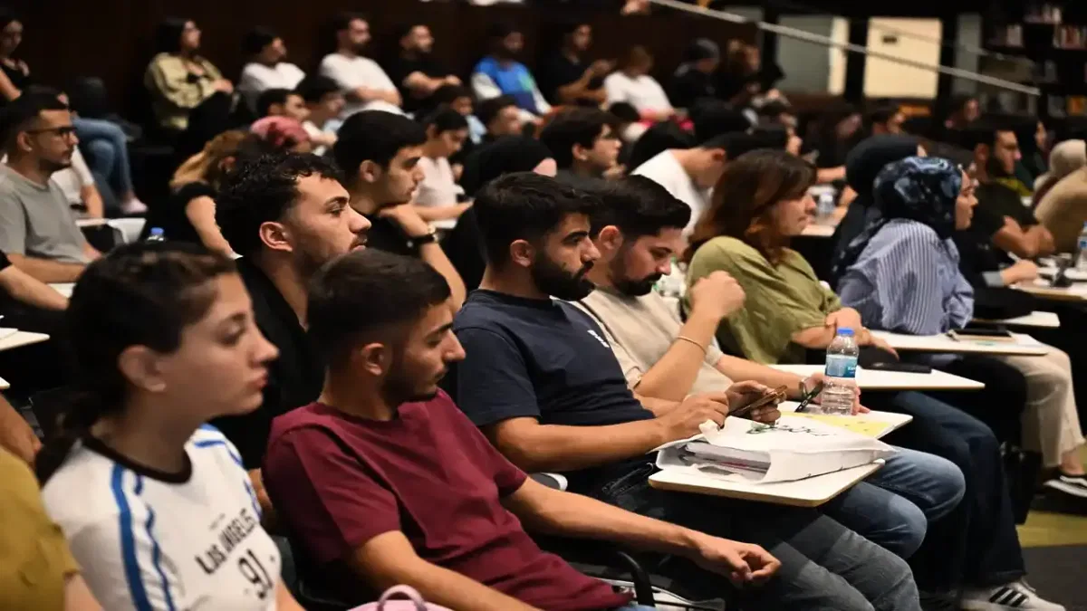 Malatya'da KPSS adayları için dev tekrar kampı