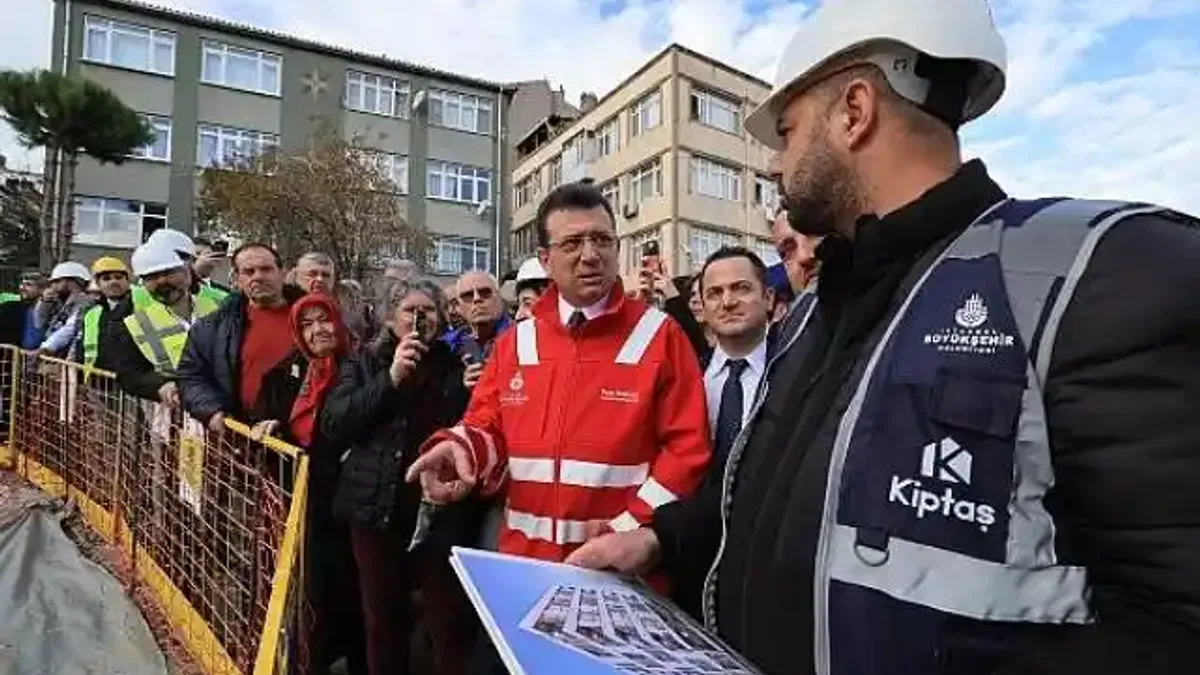 Ekrem İmamoğlu, 'İBB olarak başlattığımız kampanyadan faydalanan komşularımız oldu' dedi, vatandaş yanıtladı: En büyük örnek burası