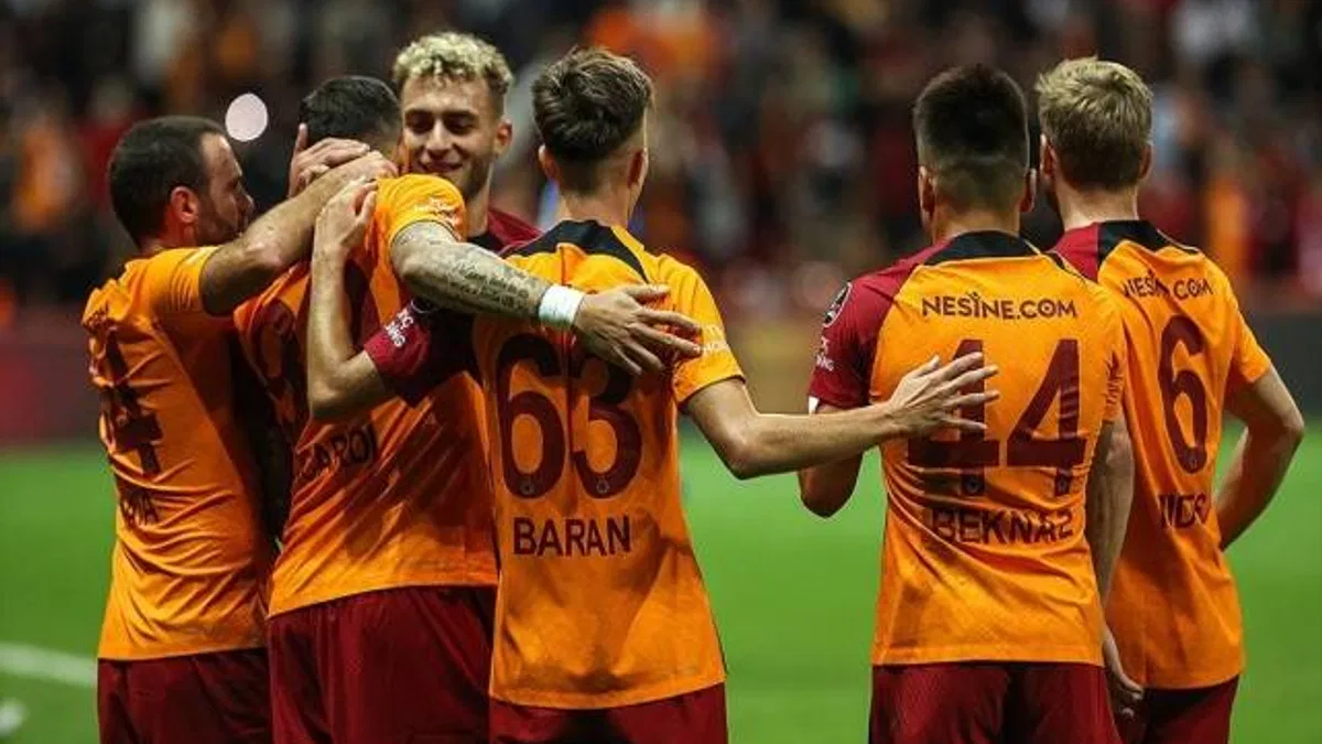 Galatasaray, hazırlık maçında İstanbulspor'u 2 golle geçti