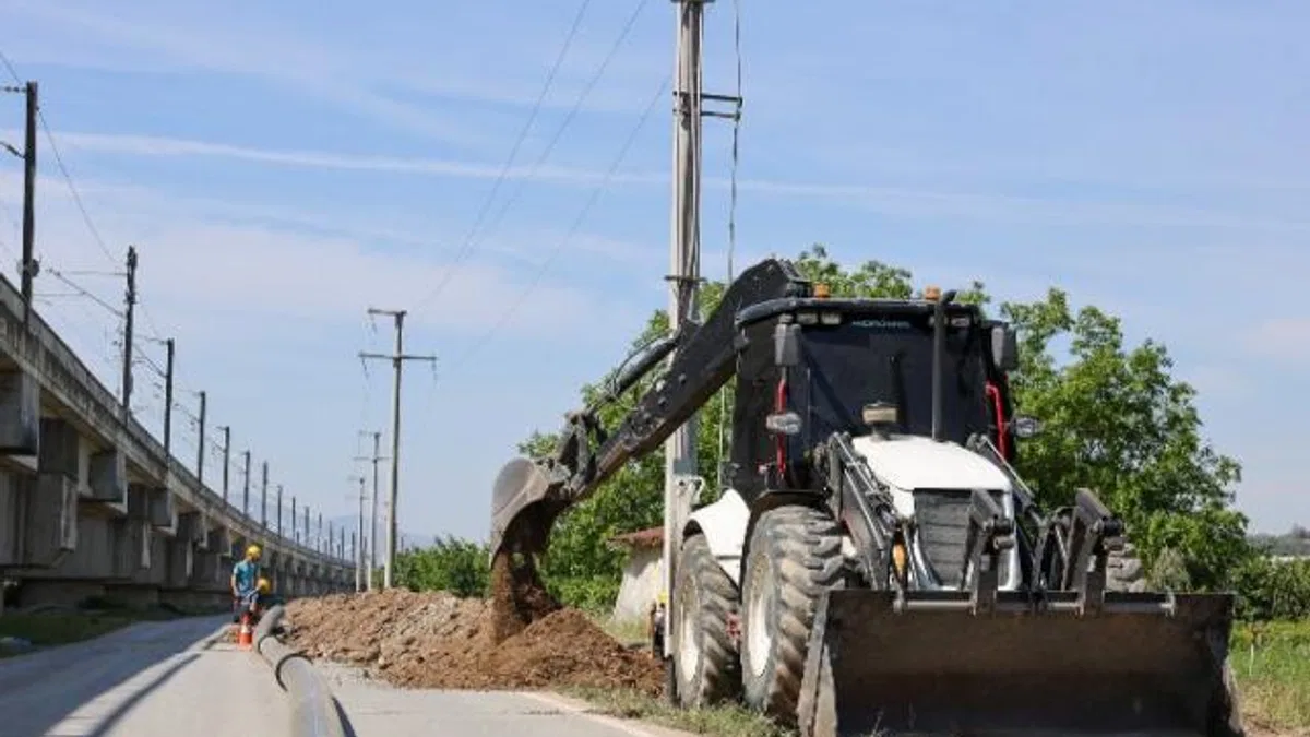Sakarya'da 4 bin 500 metrelik yeni altyapı hattında çalışmalar sürüyor