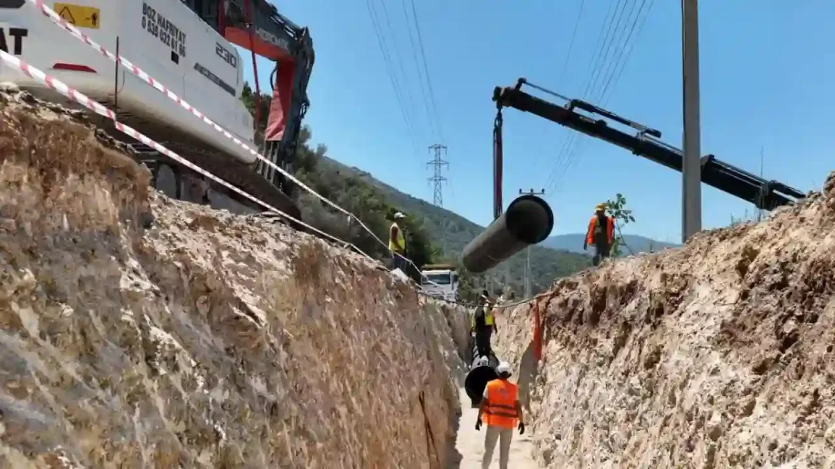 Antalya Kaş'ta içme suyu yatırımı sürüyor