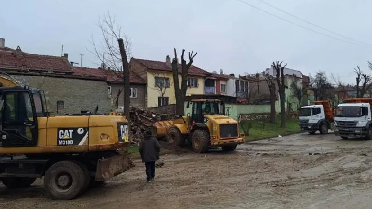 Eskişehir Odunpazarı'nda 'metruk' mücadele
