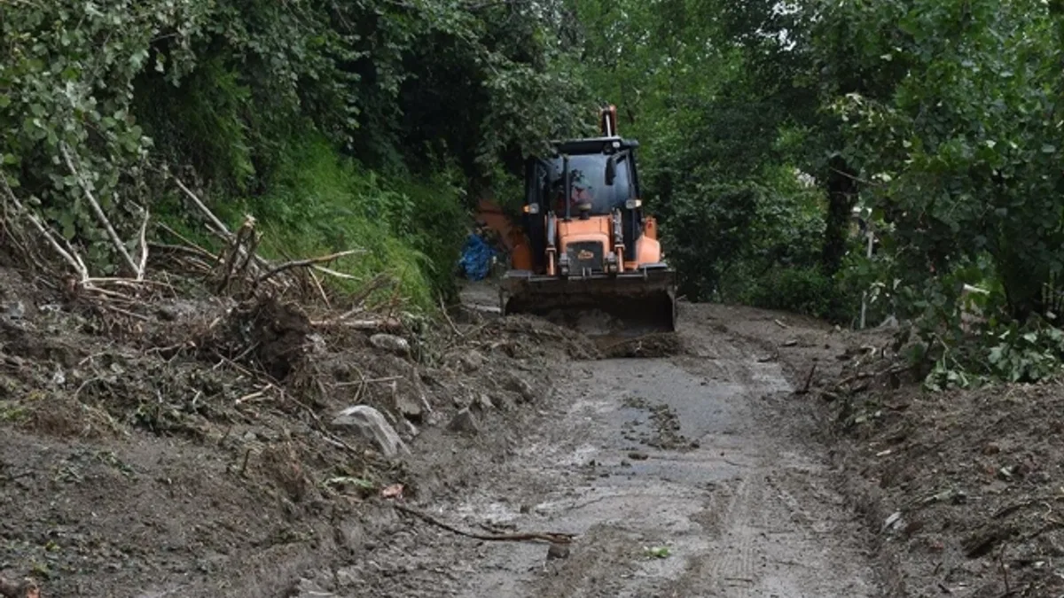 Ordu'da şiddetli yağışın yol açtığı hasarlar gideriliyor