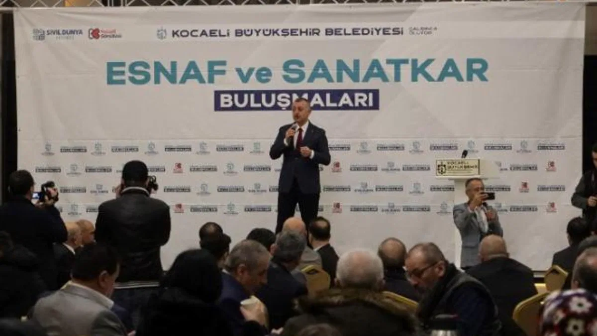 Başkan Büyükakın esnaf buluşmasında açıkladı... Körfez’in altyapısı büyük ölçüde tamamlandı