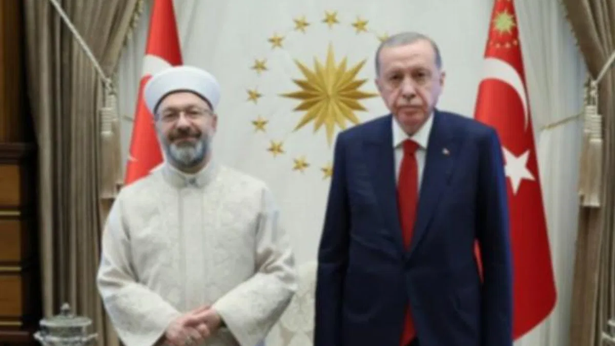 Diyanet İşleri Başkanı Ali Erbaş Külliye'de