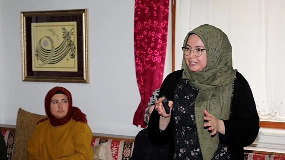 Mesnevi Okumaları vatandaşların ilgisiyle başladı