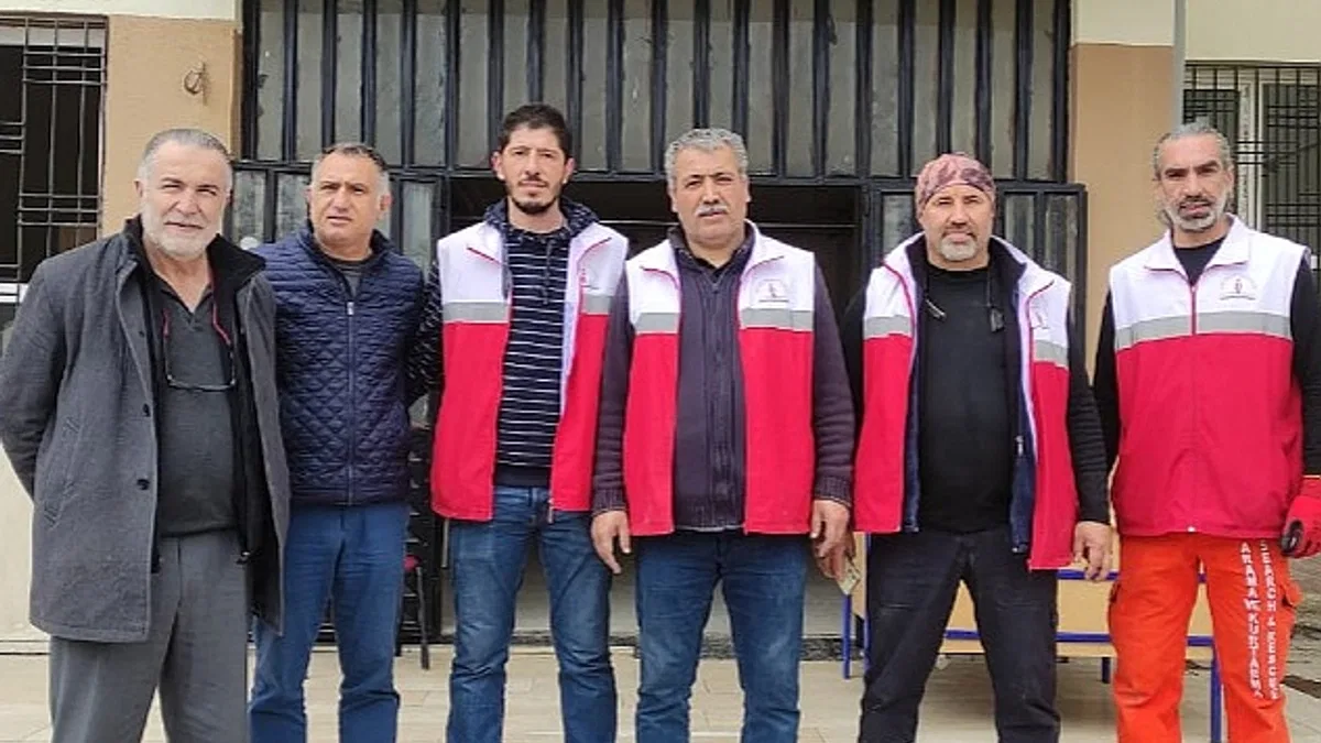 İzmir İl Milli Eğitim Müdürlüğünün "Teknik Çözüm Ekibi" Eğitim Öğretime Destek İçin Kahramanmaraş'ta Çalışmalarına Devam Ediyor