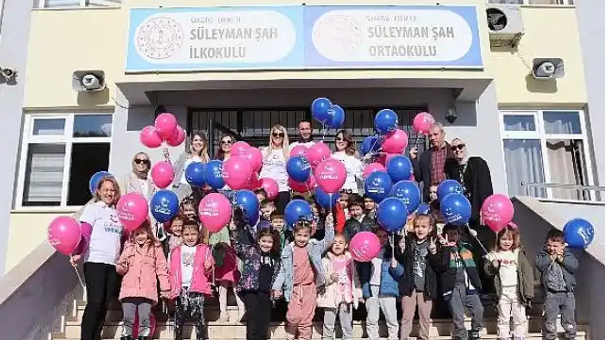 Bor Holding'in Gülümseten Yarınlar Projesi Sakarya'da Minik Yüzleri Güldürdü