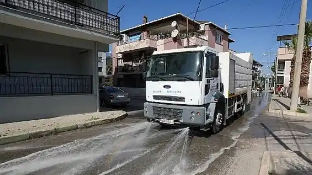 Gaziemir'de temizlik seferberliği