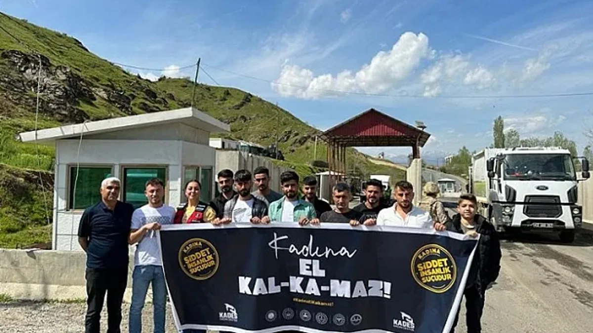Bingöl'de Jandarma KADES'i tanıttı