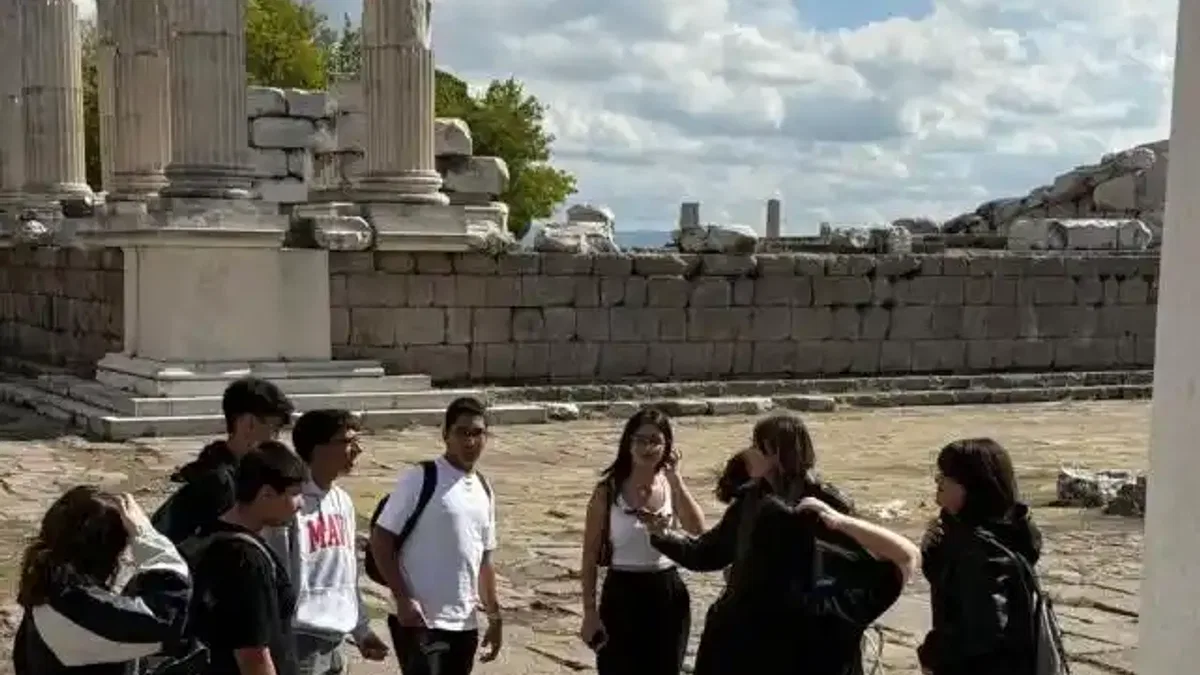 Pergamon'da dil becerilerini geliştirdiler