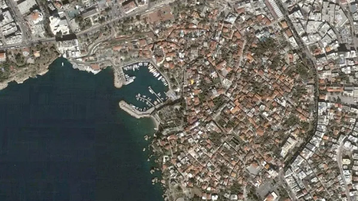 Konut satışları azalsa da İstanbul ve Antalya Rusların gözdesi