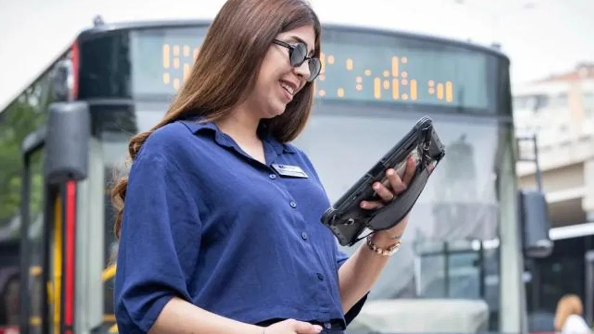 ESHOT şoförü, doğum sonrası direksiyona dönmek için gün sayıyor