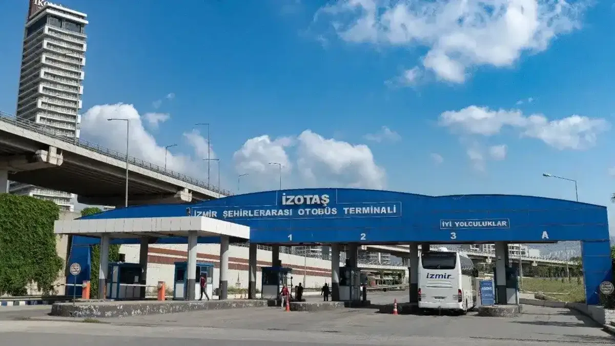 İzmir Otogarı’nda yeni ücret tarifesi belli oldu