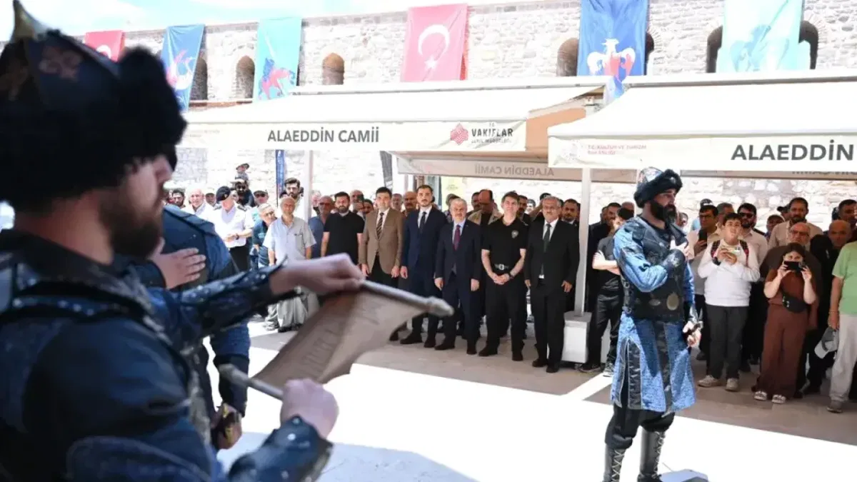 Konya'nın Darülmülk Oluşunun 929. yılında Selçuklu Sultanları anıldı