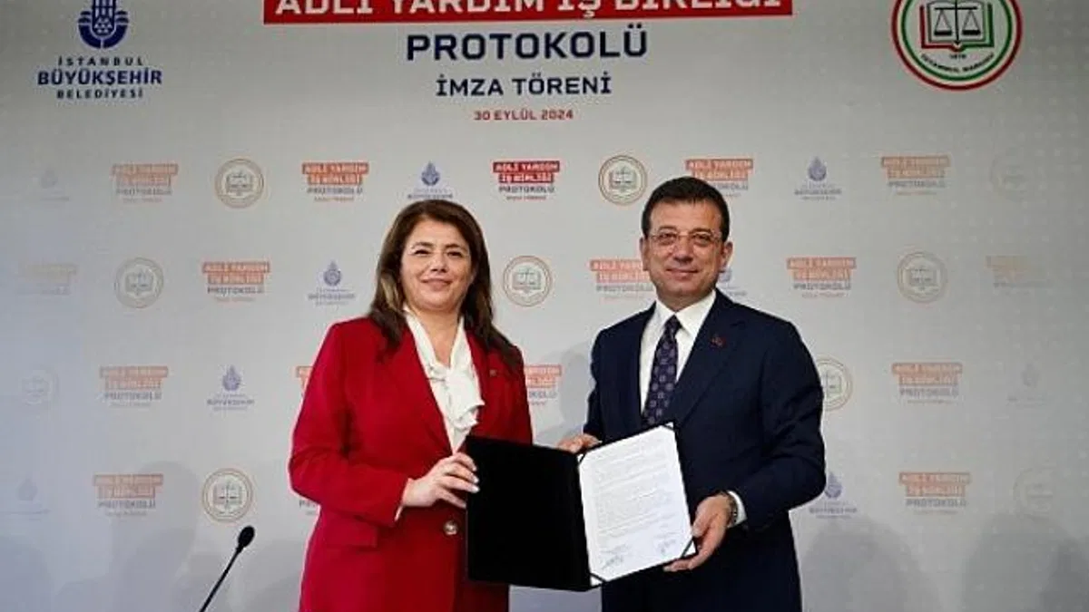 Ekrem İmamoğlu İBB ve İstanbul Barosu arasında 'Adli Yardım İş Birliği Protokolü' imzalandı.