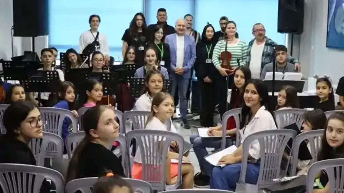 Çocuk ve Gençlik Orkestrası İzmitlilerle buluşmaya hazırlanıyor
