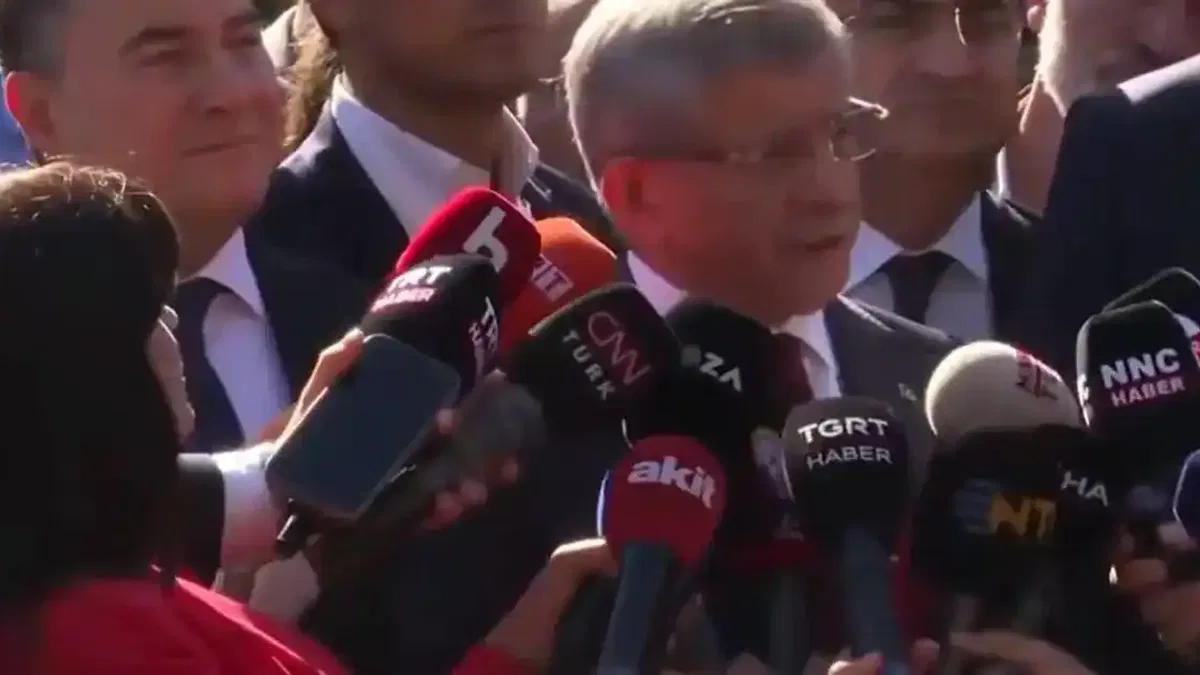 Davutoğlu'ndan ifade sonrası ilk açıklama: Türkiye'nin itibarı için