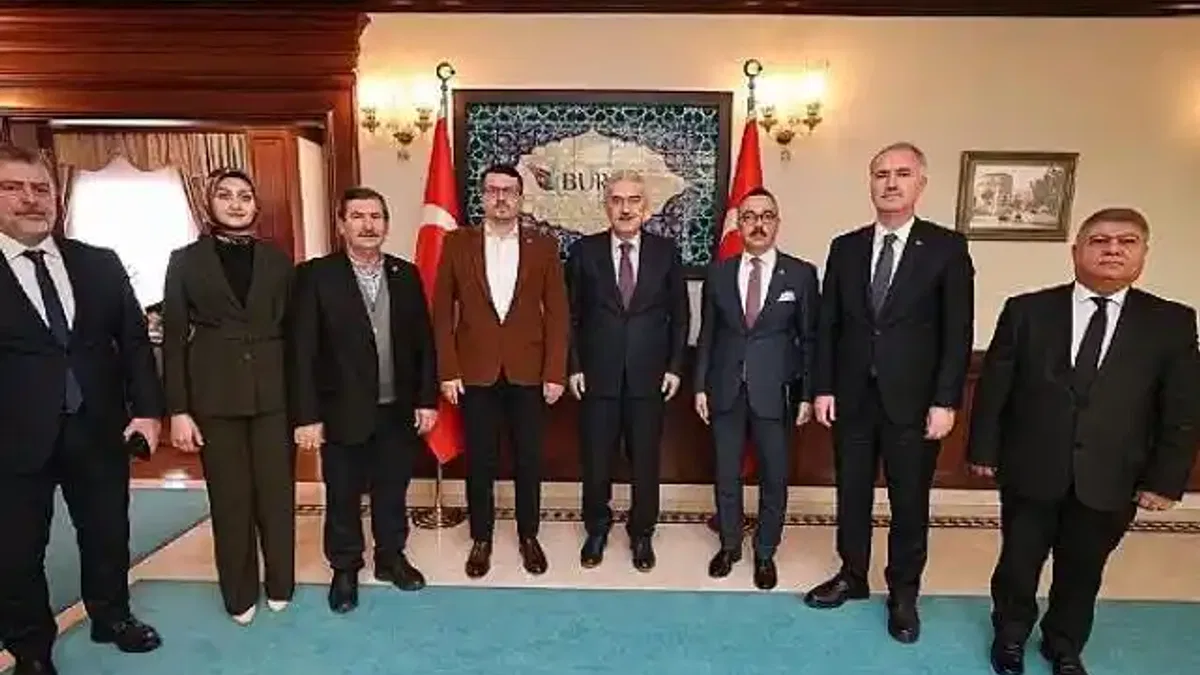 İnegöl'e 2 Yeni Sağlık Ocağı İçin İmzalar Atıldı