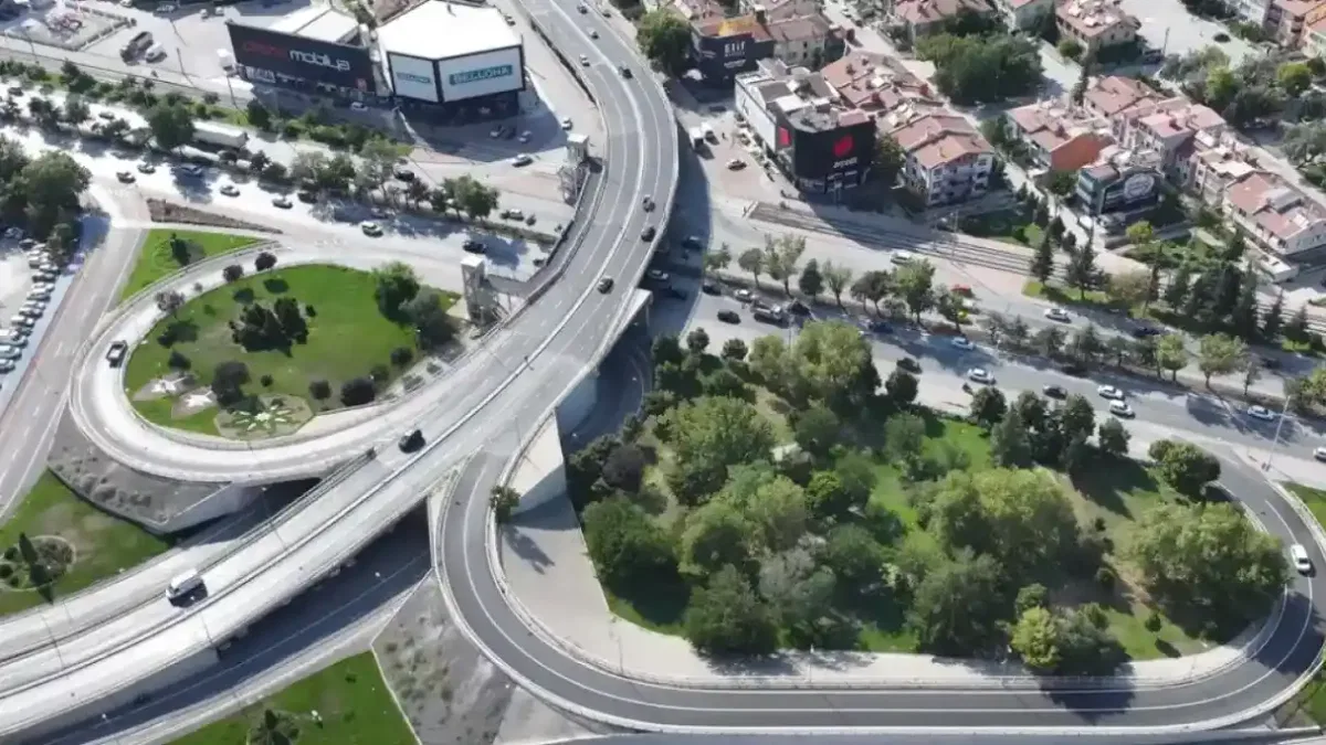 Konya'da asfalt çalışmaları hız kesmeden sürüyor