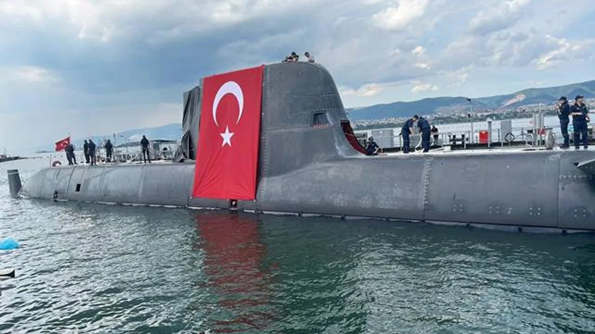 Yeni denizaltımız ilk seferine çıktı!
