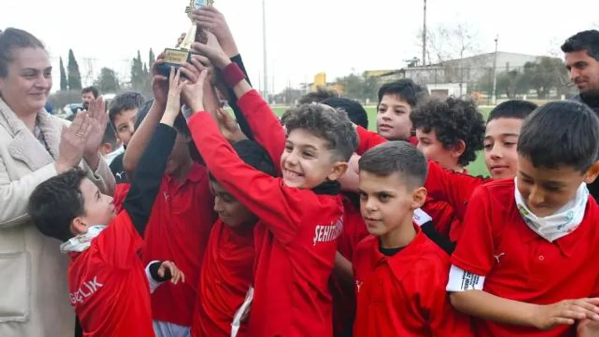 U11 Manisa Cup’ta kupa heyecanı