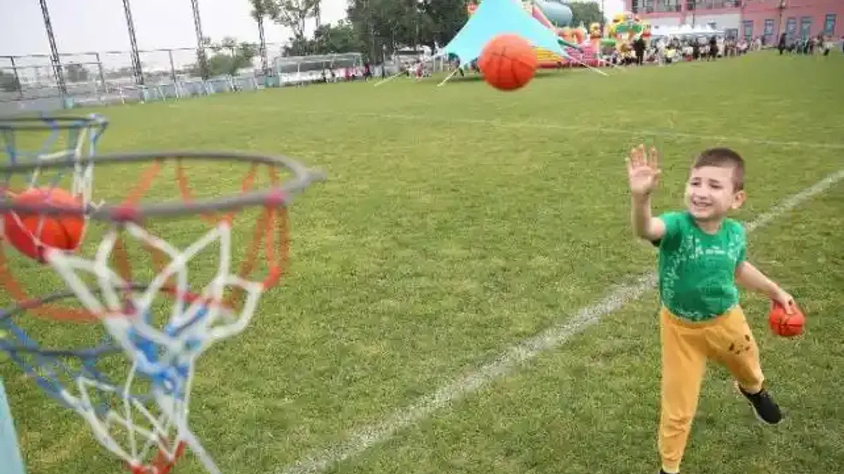 Nilüfer'de renkli spor şenliği
