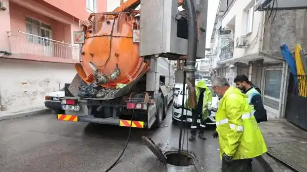 İzmir’de Yağmur Alarmı