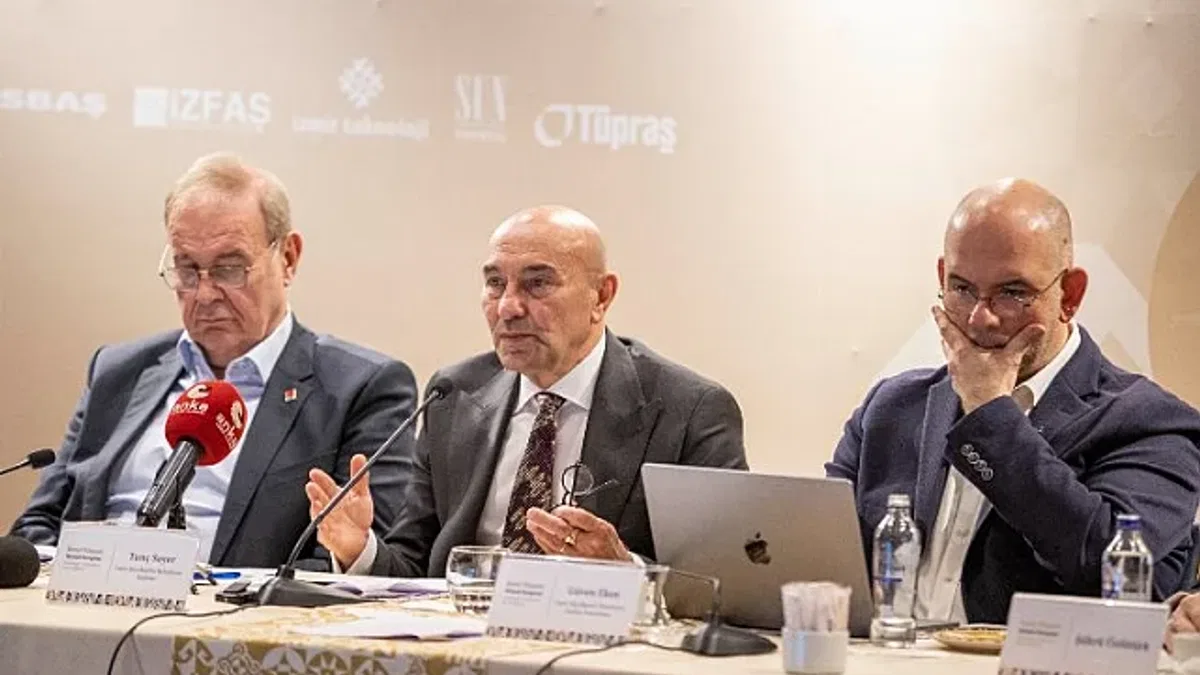 Başkan Soyer 3. Yüksek İstişare Kurulu'nda konuştu