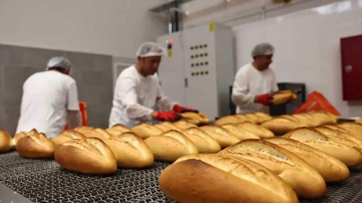 Antalya Halk Ekmek 30 milyon üretime ulaştı
