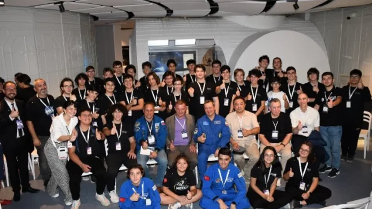 Şahinkayalı öğrenciler astronot ve kozmonotlar ile buluştu