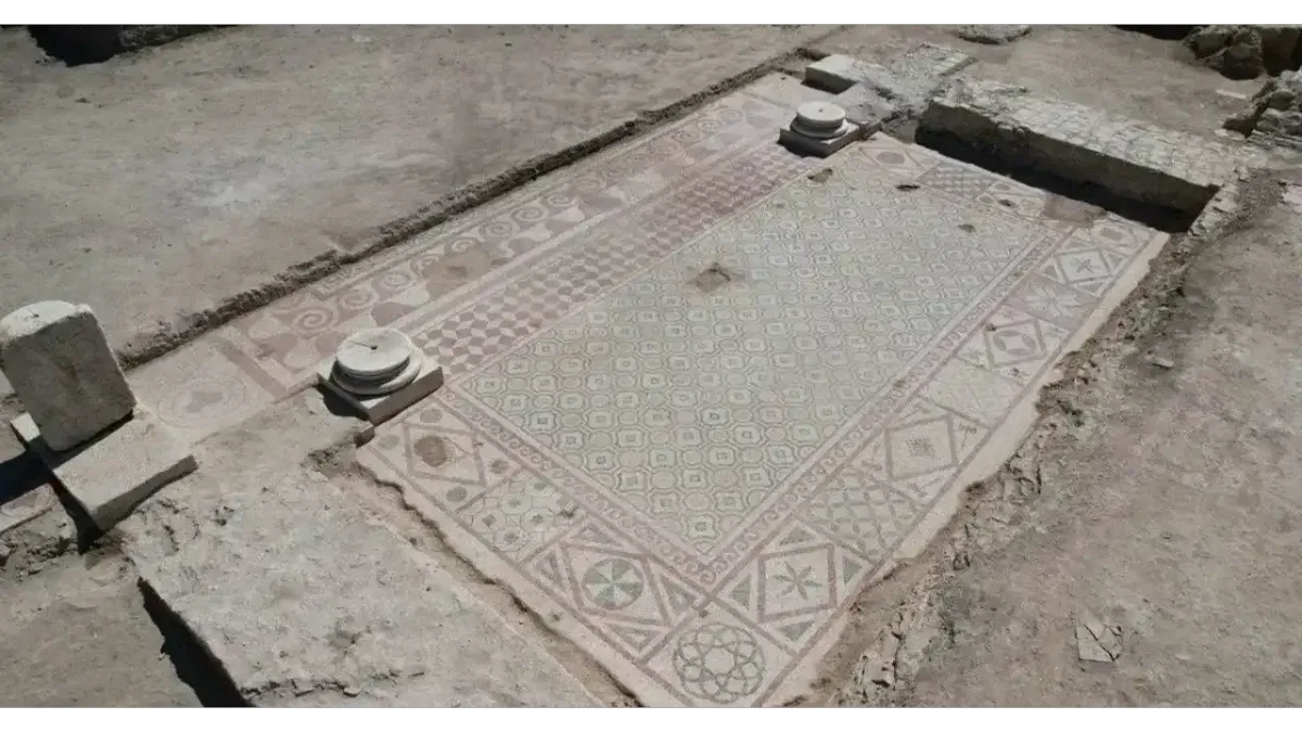 Pompeiopolis'te 105 metrekarelik mozaik bulundu